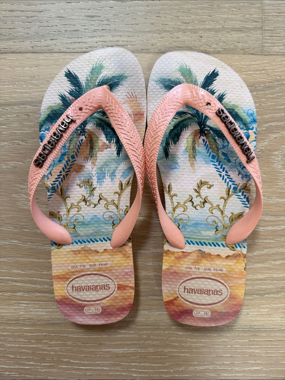 Havaianas Kids Pink Strap Tropical Print Flip Flops